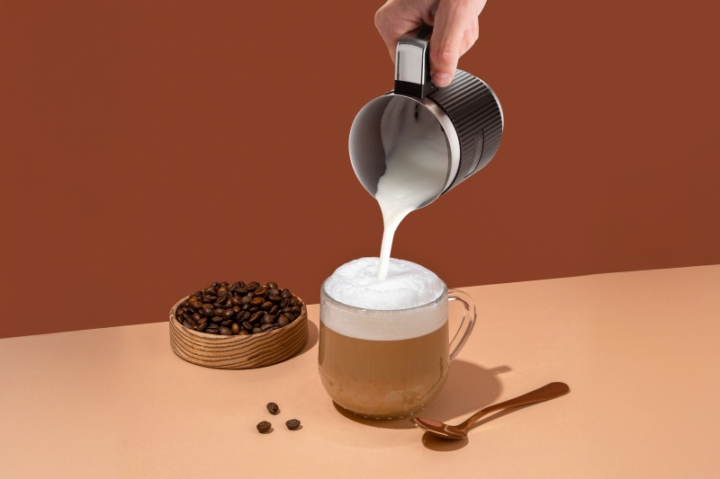 Aparat pentru spuma de lapte ETA Cremeo 8189 90000, 500W, 350 ml, 5 functii, otel inoxidabil, negru [9]