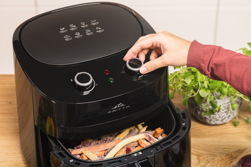 Friteuza cu aer cald ETA Fritta 2168 90000, 7.2 litri, 1800 W, 160-220 °C, 8 programe, negru [9]