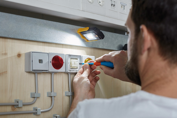 Lanterna de Lucru LED Brennenstuhl 4+3 SMD LED, 200 Lumeni, rotire 360  , Autonomie 24 ore, [5]