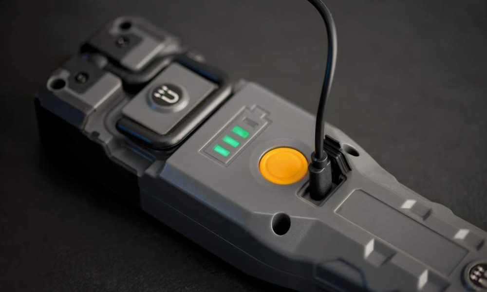 Lanterna de Lucru LED Brennenstuhl HL 1000 A Multifunctionala, 1000 Lumeni, Reincarcabila, Sistem de agatare, Magneti puternici, functionare 24 ore, IP54 [7]