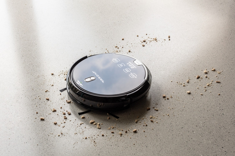 Robot aspirator cu mop ETA Aron 2512 90000, Wi-Fi, baterie Li-Ion 14.4 V, 300 ml, autoincarcare, navigare giroscopica, negru [11]