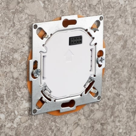 Termostat de cameră smart ENGO E55 WiFi, Tuya, încastrabil, 230v - alb [4]