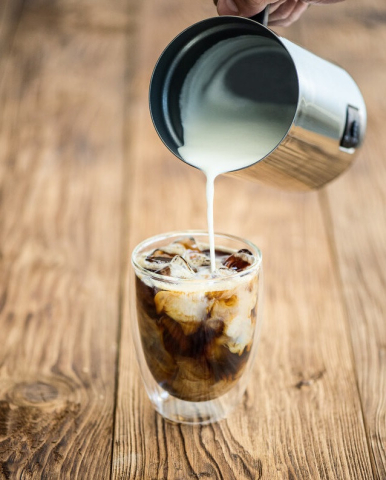 Aparat pentru spuma de lapte ETA Latteo 6189, 300ml, 500W, otel inoxidabil, 4 functii [1]