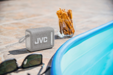 Boxa portabila JVC XS-E114G, radio FM, Bluetooth, IPX6, Litiu-ion 3,7 V / 2000 mAh, gri [7]
