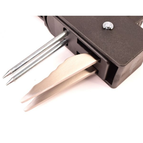 Dispozitiv pentru smuls buruieni IDEAL Cellfast [1]