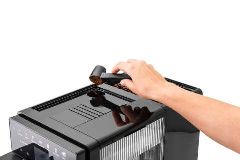 Espressor automat de cafea ETA Acorto 9180 90000, 1400W, 19 bar, sistem de spumare, negru [9]