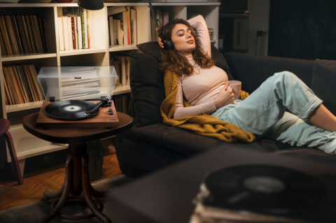 Pick-up Hi-Fi cu ac JVC AL-E534M, Bluetooth, 2 viteze (33 si 45 rpm), platan aluminiu, iesire RCA, maro [9]