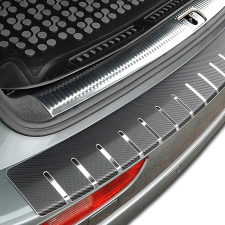 Accesorii Exterior - Folie protectie portbagaj in doua straturi, Crom si Carbon 3D Negru 83 x 7,5cm