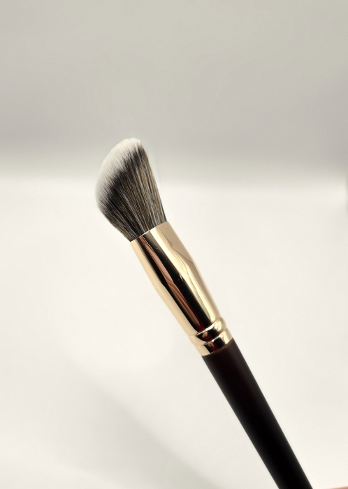 Pensulă profesională fond de ten 16 [3]