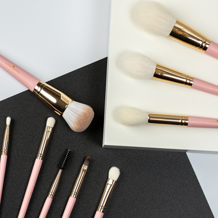 Pensulă iluminator Simplicity [2]