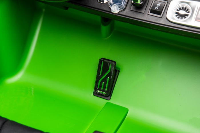 Mașină Electrică pentru Copii Mercedes G63 XXL 4x4 12V 220W Verde Lăcuit [18]