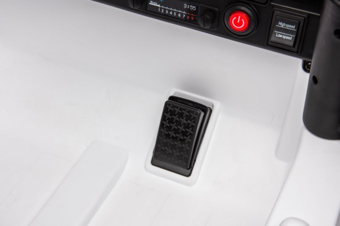 Mașină Electrică pentru Copii Toyota FJ 4x4 12V 180W Alb [4]
