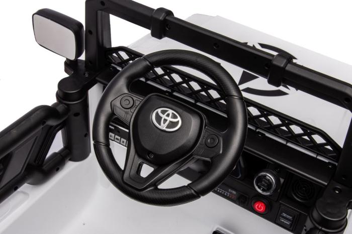 Mașină Electrică pentru Copii Toyota FJ 4x4 12V 180W Alb [3]