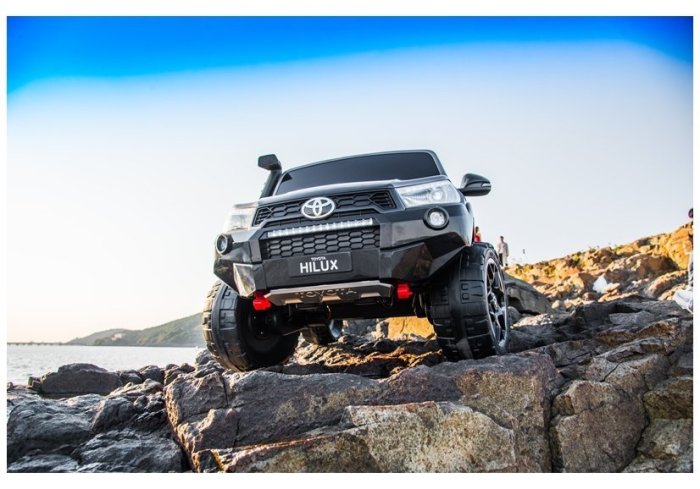 Auto na Akumulator Toyota Hilux Biały [6]