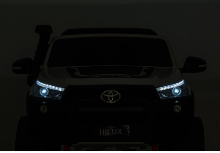 Auto na Akumulator Toyota Hilux Biały [13]