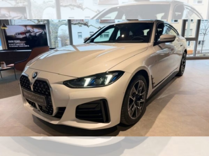 BMW 430 i - 973Euro- xDrive Gran Coupé Pachet M, Benzina, 245CP [2]