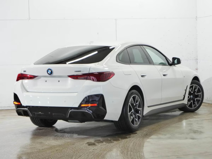 BMW i4 - 1137Euro - eDrive40 Gran Coupe, Electric, 340CP [3]