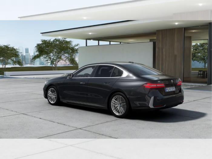 BMW i5 - 1100Euro - eDrive40 Sedan, 340CP, electric [4]