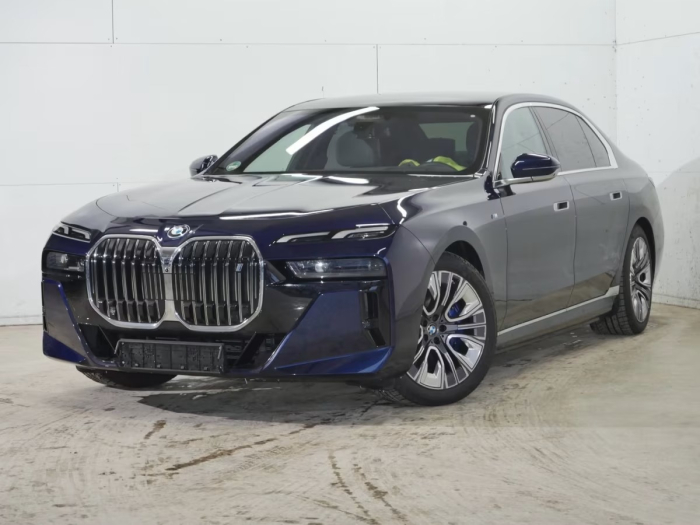 BMW i7 - 1456Euro - M Sport”, Dri. Prof. Asistent, Park. Prof. Asistent, Pano., Keyless., Head Up [2]