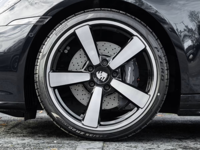 Porsche 911 Carrera Coupé - 3099 euro [6]