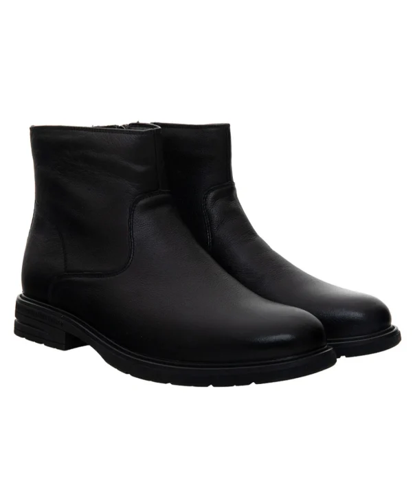 21192 BLACK 39 JOHAN M [3]