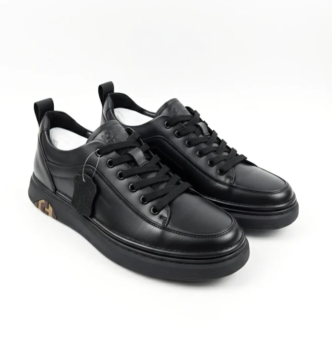 82826 BLACK 39 JOHAN M [3]