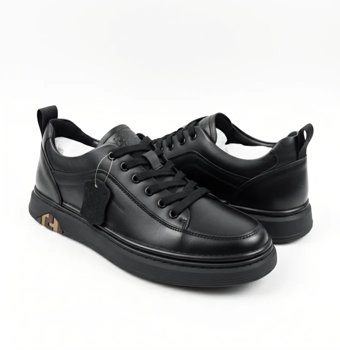 82826 BLACK 39 JOHAN M [4]