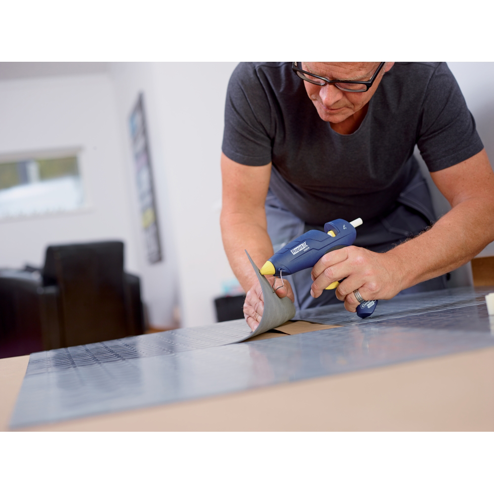 Rapid 5001445, Pistol de lipit GlueGun Rapid CG270, albastru, max 250W, debit 350g/h, 200°C, include 10 batoane si geanta, functional cu batoane de 12mm [5]