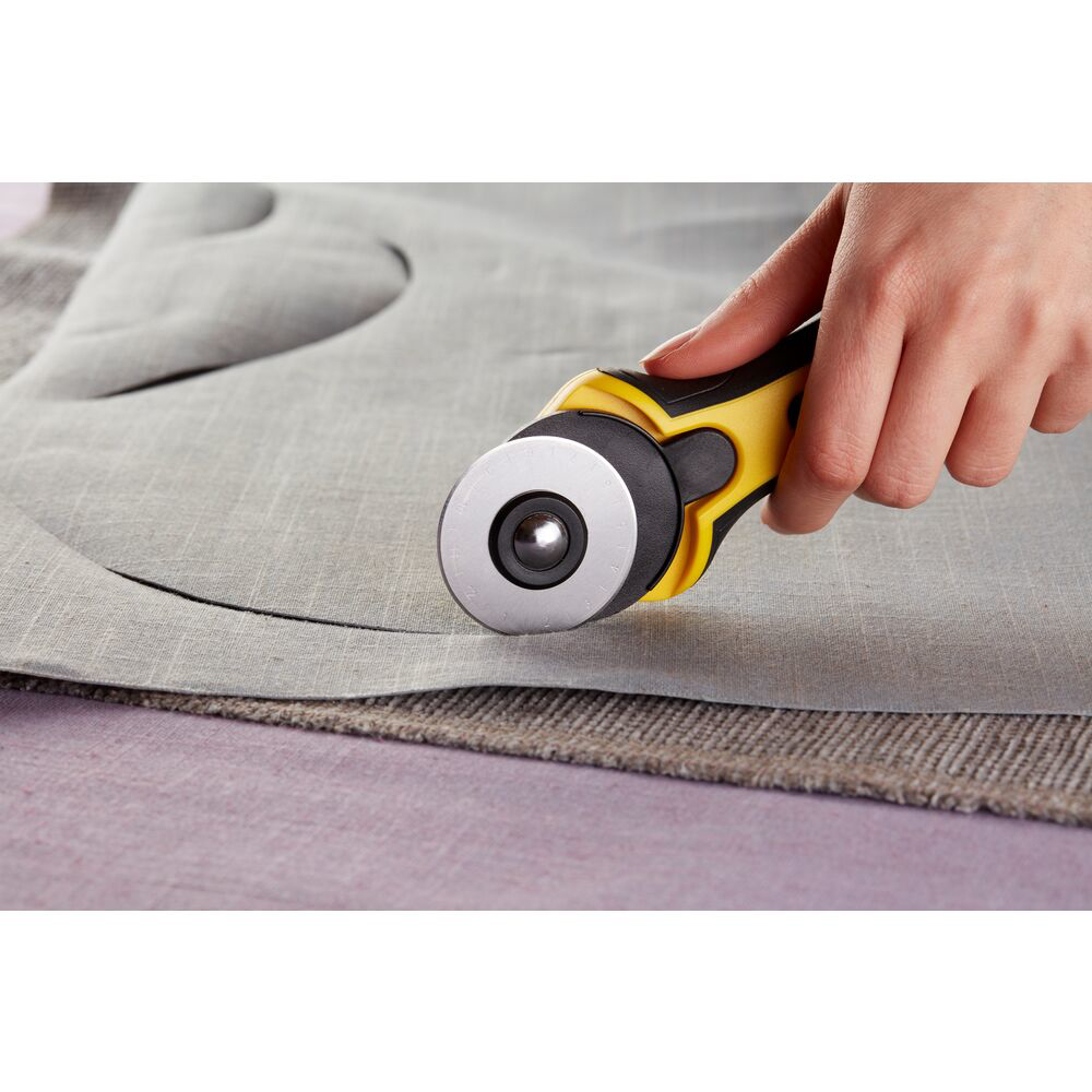 Stanley STHT0-10194, Cutter cu lama rotunda, 175mm + o lama cu diametrul de 45mm [3]