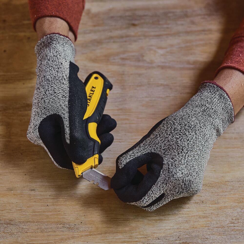 Stanley STHT10479-0, Cutter Premium cu lama retractabila, 175mm + 3 lame trapezoidale 62mm [9]