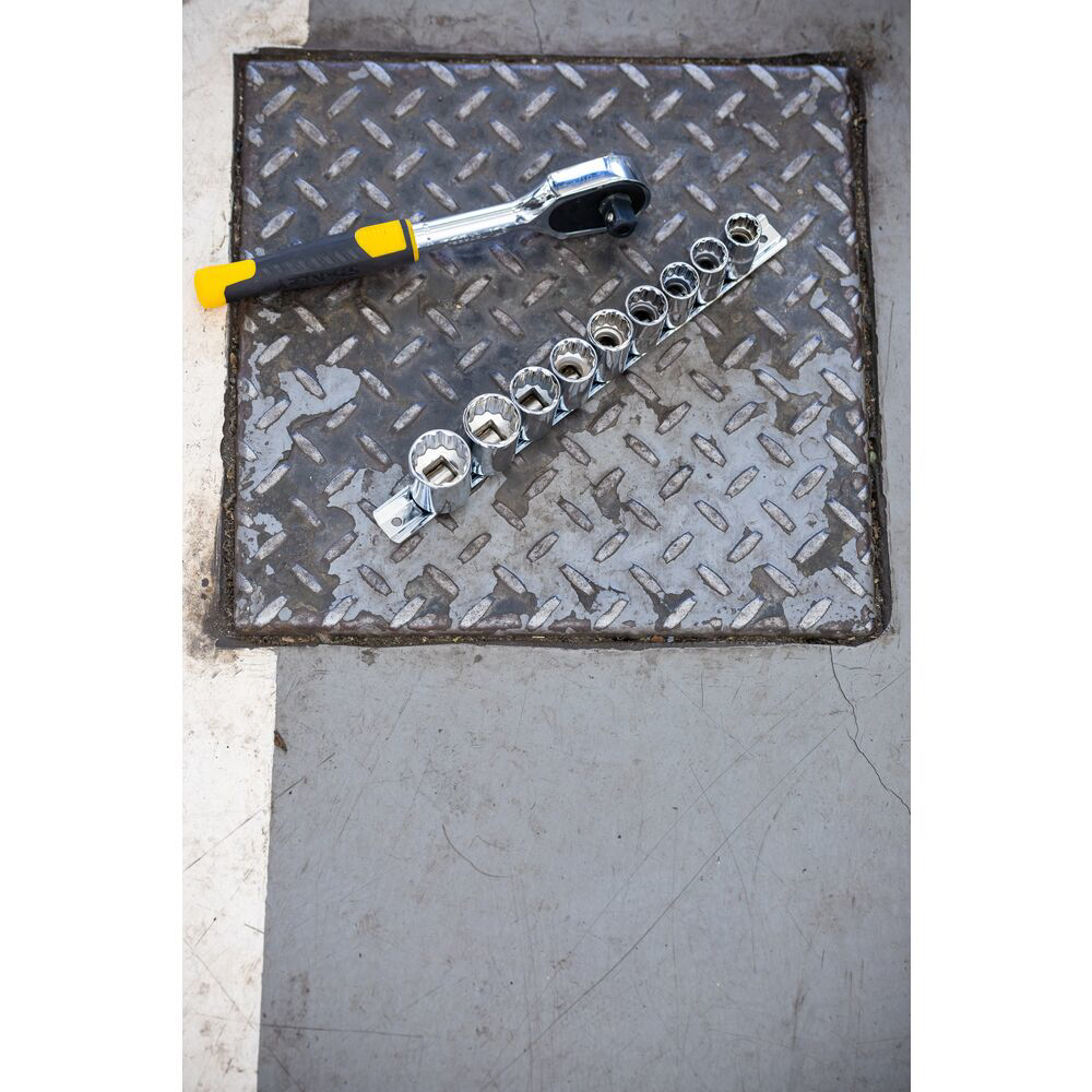 Stanley STMT82666-0, Set clichet 1/4', 72 dinti, 10 tubulare bihexagonale 5.5-14mm, eliberare rapida, maner bimaterial [2]
