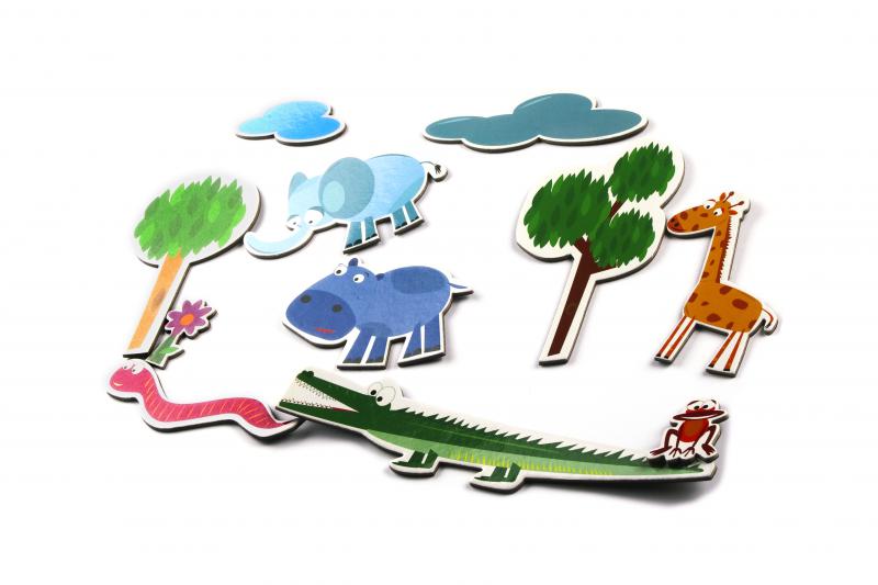 Jocuri de memorie si inteligenta - "Lumea JungleiO experiență magnetică distractivăCopiii au adesea multeîntrebări legate de animale, pe care ni leadresează. Atunci când vinevorba despre animale exotice, curiozitatealor nu are limite. 