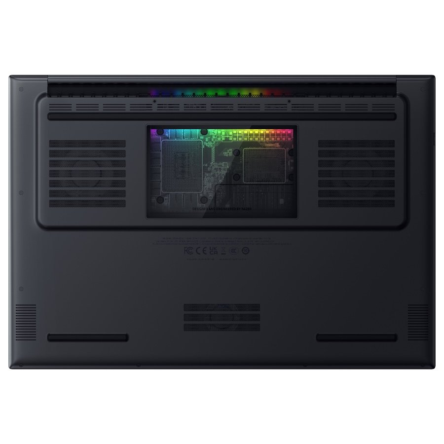 RAZER Blade 18 (Dual UHD+ 240Hz/FHD+ 440Hz/Ultra 9 275HX/64GB/RTX 5090/4TB) [6]