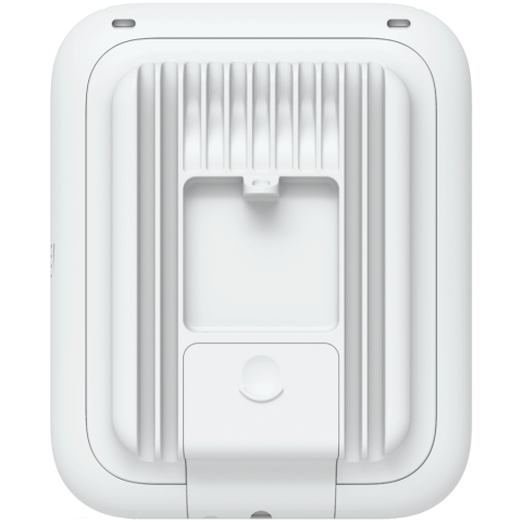 Ubiquiti U7-PRO-OUTDOOR WiFi 7, 6 spatial streams, 465 m2 open space coverage with the integrated directional super antenna, Powered using PoE+, 2.5 GbE uplink [4]