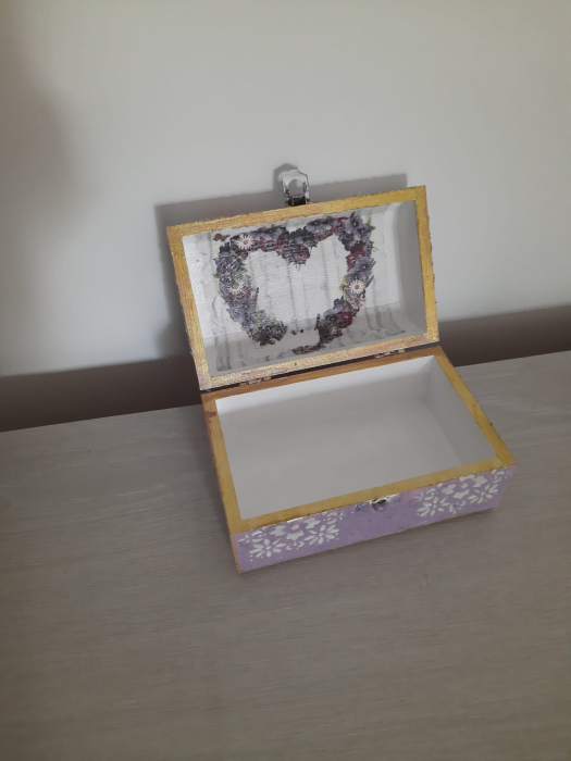 Caseta bijuterii cu fluturi [3]