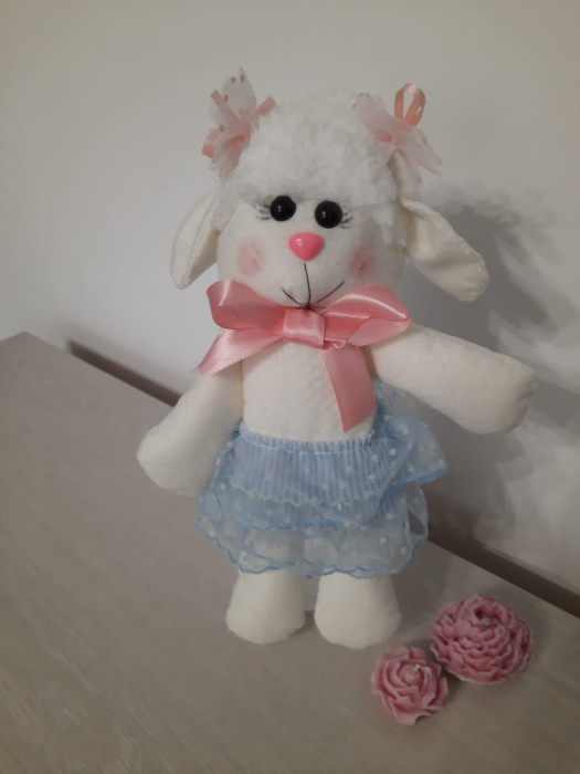 Oita cu fustita decoratiune [2]