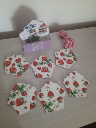 Produse - Suporturi de pahare in caseta