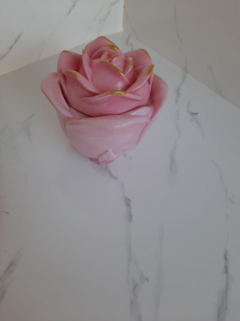 Lumanari in recipiente - Lumanare in recipient ceramic trandafir