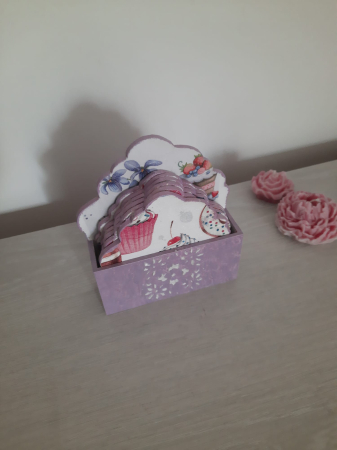 Suporturi de pahare in caseta [2]