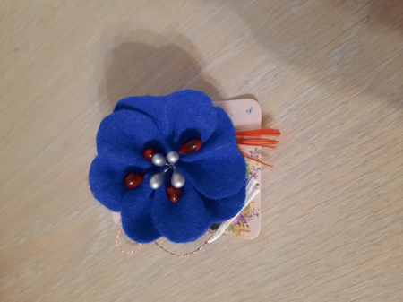 Brosa floare albastra [0]