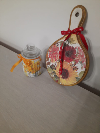 Decoratiuni - Set de primavara -tocator si bomboniera