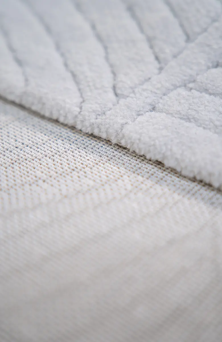 Covor Pierre Cardin Vermont Ice Blue cu model frunze în nuanțe de albastru deschis [3]