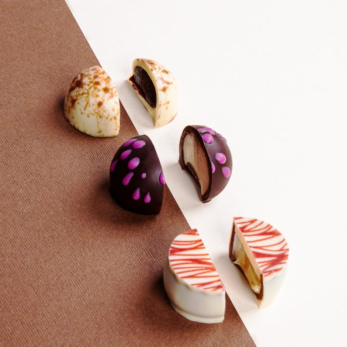 Praline din ciocolata Black L [4]