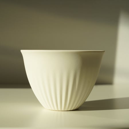 Cesti pentru cafea si ceai - Ceasca alba de ceai sau cafea, Alice