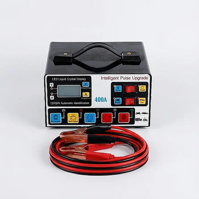 Încărcător Baterie Auto 12V/24V Factory cu Cleme Tip Crocodil – Redresor Inteligent pentru Autoturisme, Camioane și Motociclete: Putere, Siguranță și Mentenanță Proactivă [2]