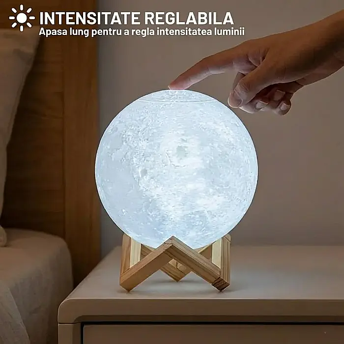 Lampă 3D Lună Moon cu Umidificator și Difuzor Aromaterapie – 3-în-1, Control Tactil, 3 Culori LED, Rezervor 880 ml și Suport din Lemn Natural: Tehnologie, Relaxare și Armonie sub Clar de Lună [4]