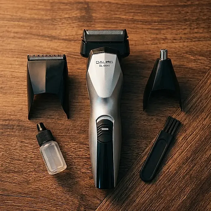 Aparat de Tuns Facial 3 în 1 Daling DL-9049 – Trimmer Sprâncene, Ras Păr Facial Fin, Tuns Bărbie, Capete Detașabile, Utilizare Umedă și Uscată: Precizie și Versatilitate pentru o Îngrijire Impecabilă [2]