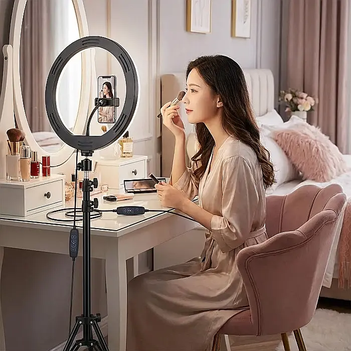 Lampa Circulară Ring Light DLUX – Diametru 33 cm, Trepied Profesional Reglabil până la 2.1 m, Suport Telefon Universal și 3 Moduri de Lumină: Iluminare Profesională pentru Machiaj, Foto-Video și Live  [2]