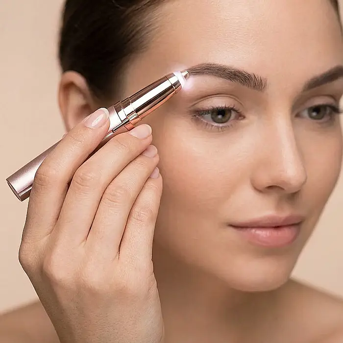 Epilator Sprâncene Flawless Brows – Hipoalergenic, Fără Durere, Cu Cap Mobil, Funcționare pe Baterie AAA, Ideal pentru Conturare și Îndepărtarea Firelor de Păr Faciale [4]