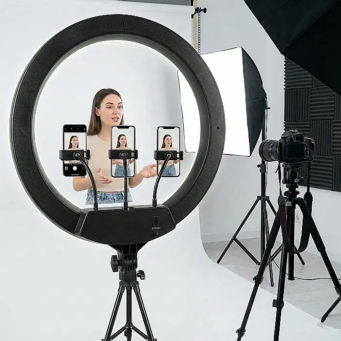 Lumină Circulară LED Profesională cu Trepied Reglabil (72–190 cm) – Diametru 45 cm, 416 LED-uri, 65W, 3 Suporturi Telefon și Telecomandă: Studio Foto-Video Complet la Tine Acasă [2]